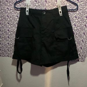 Romwe high waisted black flap pocket shorts